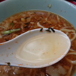 ラーメン二郎 - 酢を増量