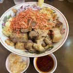 自家製麺 まさき - 【2021.7.16】冷やし海老汁なし　しょうがチョイ、マヨチョイ、ラー油とにんにく別皿。