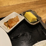 神戸牛焼肉 肉兵衛 - カクテキ、マンゴープリン付き。