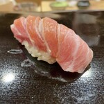 日本橋蛎殻町 すぎた - 鮪の霜降り握り
