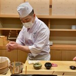 日本橋蛎殻町 すぎた - 流麗な所作