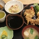 Komaki - 和風唐揚げ定食