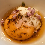 焼鳥YAMATO - 飛来幸地鶏の温泉卵〜リンゴットキャビアをのせて〜