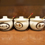 らーめん飛粋 - 薬味。全く使わなかった