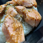 肉炙り弁当 丼ちゃん - 焼き鮭