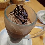 珈琲所コメダ珈琲店 - チョコホィップとチョコチップたっぷり