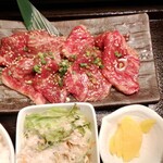 Yakiniku Yaima - 焼肉定食の肉