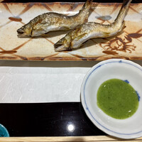 かみその - 美濃の友釣り天然鮎の塩焼き（たで酢添え）