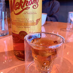 ラープと琥珀と時々煙り - メコンウィスキーが雑味あって一番合うな～