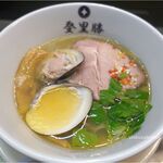 らぁめん登里勝 - はまぐり塩らーめん,らぁめん登里勝(三重県桑名市)食彩品館.jp撮影