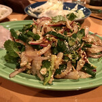 ラープと琥珀と時々煙り - 天然鮃と紫雲丹のラープ