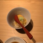 鮨 よし田 - うに、混ぜていただく