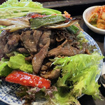 韓食堂 白飯家 - お野菜も たっぷり
