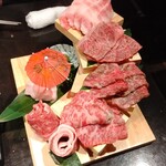 A5仙台牛 焼肉・寿司 食べ放題 肉十八 - 仙台牛の色々盛り合わせ