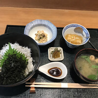 お料理 とみやま - 釜揚げしらす丼御膳