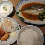 Yayoi Ken - サバの味噌煮定食＋イカのから揚げ