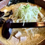 白樺山荘 羊ヶ丘店 - 味噌ラーメン