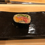 鮨 たかはし - トロタクウニ巻き