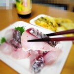 料理とお酒 まさ - 皮の近くのコリコリが堪らんデス