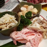 Yakiniku Izakaya Itadaki - ホルモンセット