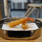 天ぷら 正心庵 - 車海老：しっかり揚げ