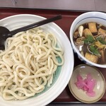 Famiri Shokudou Yamada Udon - 肉汁うどん