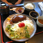 レストラン 牛石 - 妻のハンバーグ定食