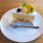 グランジュテ - フルーツのショートケーキ（単品：420円）
