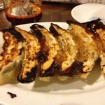 いせのじょう 菊水本店 - 餃子300円