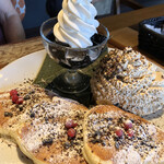 Kona's Cofee - コナズ農園パンケーキ
                        コーヒー尽くしです♪