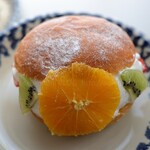 シャンパンベーカリー - 