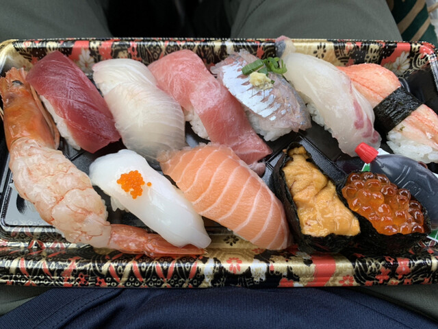 はまだお魚市場 西浜田 その他 食べログ はまだお魚市場 西浜田 その他 食べログ