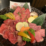 Yonezawa Gyuu Ooki Kongoukaku Yakiniku Ooki - 