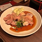 焼肉本家 くれや - 上ミノと小腸