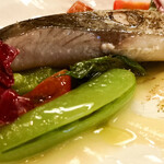 名前のないイタリア料理店 - 鰆のティピエド、緑野菜の温かいインサラータ