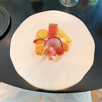 ラ・ボンヌターブル - 