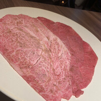 焼肉うしごろ 新宿三丁目店 - 