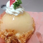 スイーツラボ ボングー - 桃のケーキ