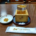 は満長 - 日本酒、そば味噌・盛り塩ついています。