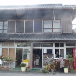 須崎食料品店 - 外観です