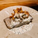 炭火割烹 白坂 - ⚫太刀魚焼き  ジロール茸