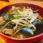 しみず - 牛スジワカメスープ