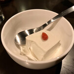 Spice&Dining KALA - 安宁豆腐(杏仁豆腐)