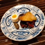 蓬左茶寮 - フォアグラの八丁味噌漬 伽羅胡桃