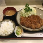 丸和 - 「特ロースかつ定食」