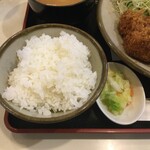 丸和 - 「特ロースかつ定食」