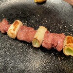 鳥茂 - こめかみ