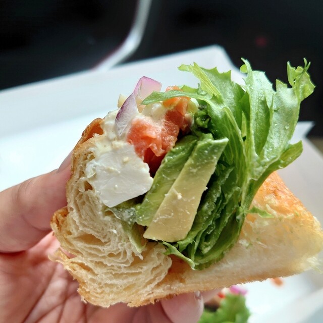 三日月屋 東比恵店 東比恵 パン 食べログ