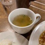 南海飯店 - かたい焼ソバのスープ