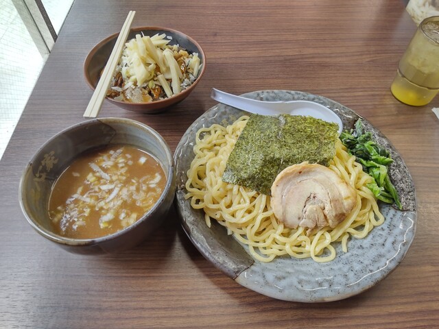 横浜家系ラーメン 魂心家 富山店 コンシンヤ 不二越 ラーメン 食べログ 横浜家系ラーメン 魂心家 富山店 コンシンヤ 不二越 ラーメン 食べログ